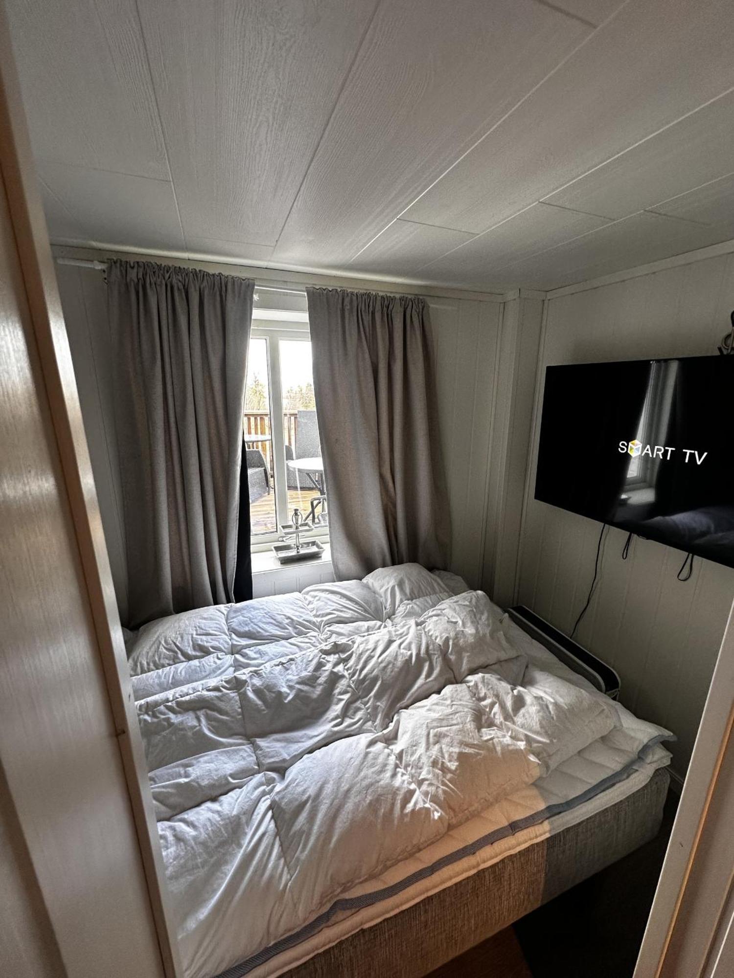 Kb Basement Apartment Sørvågen Екстериор снимка